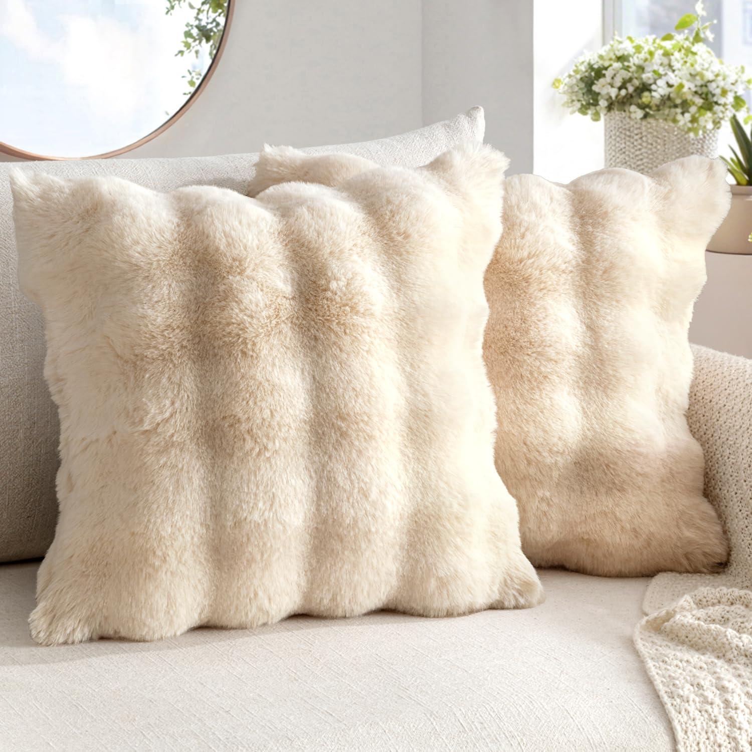 MIULEE Faux Fur Pillow Covers Thick Soft Plush Throw Pillows Luxury Spring Home Decor for Holiday Couch Bedroom Living Room Sofa,18x18 Inch Pack of 2 White