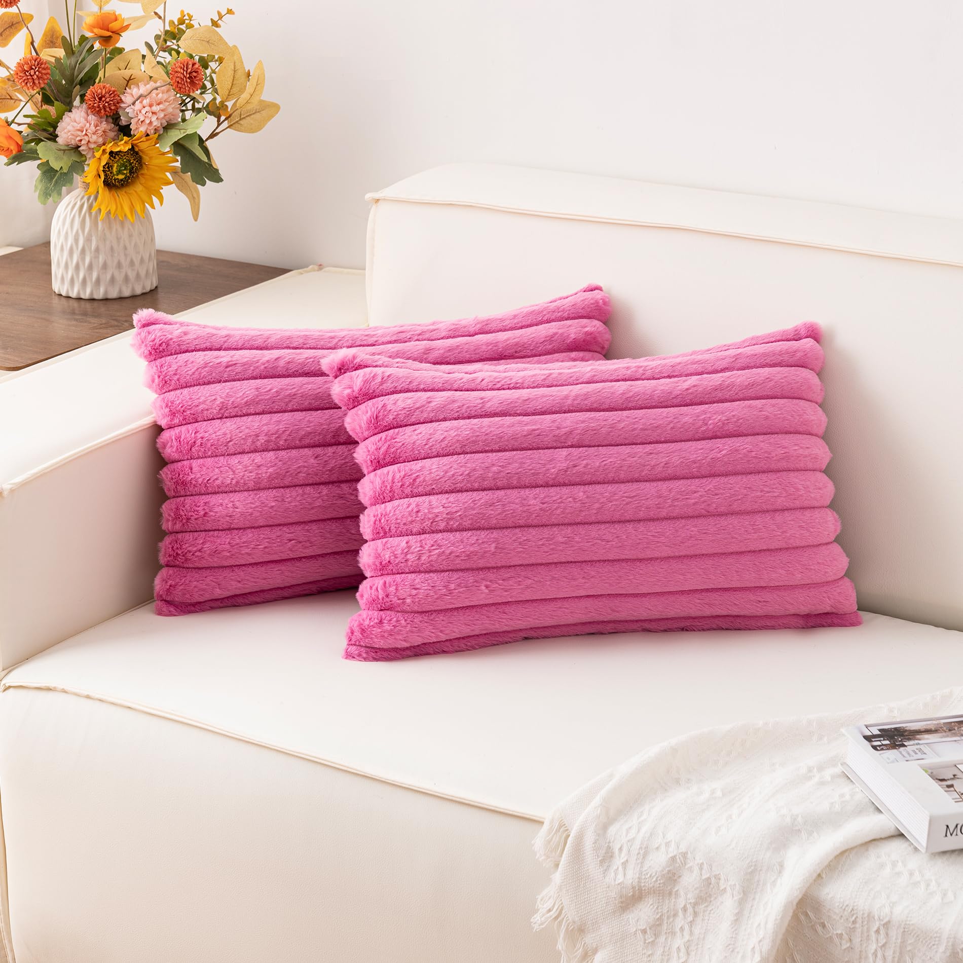 Aegero Pack of 2 Faux Fur Christmas Throw Pillow Covers 18x18 Inch, Soft Plush Striped Neutral Couch Pillow Cover, with Velvet Back Modern Home Decor for Sofa Living Room Couch Bed Cream White