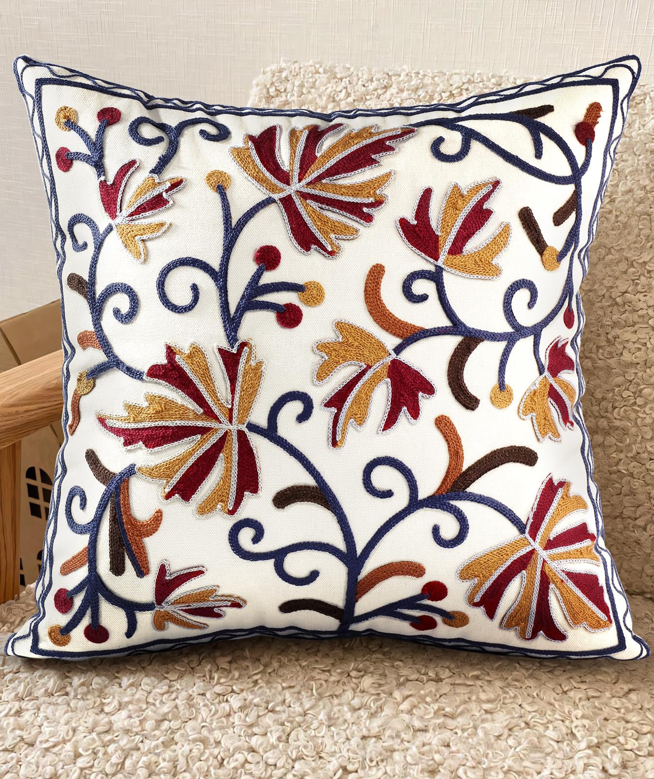 Embroidered Throw Pillow Cover - 18x18 Decorative Pillow Cover with Zipper Aesthetic Cute Design Boho Spring Summer Throw Pillowcase for Living Room Couch Sofa Bed, Flower Cats