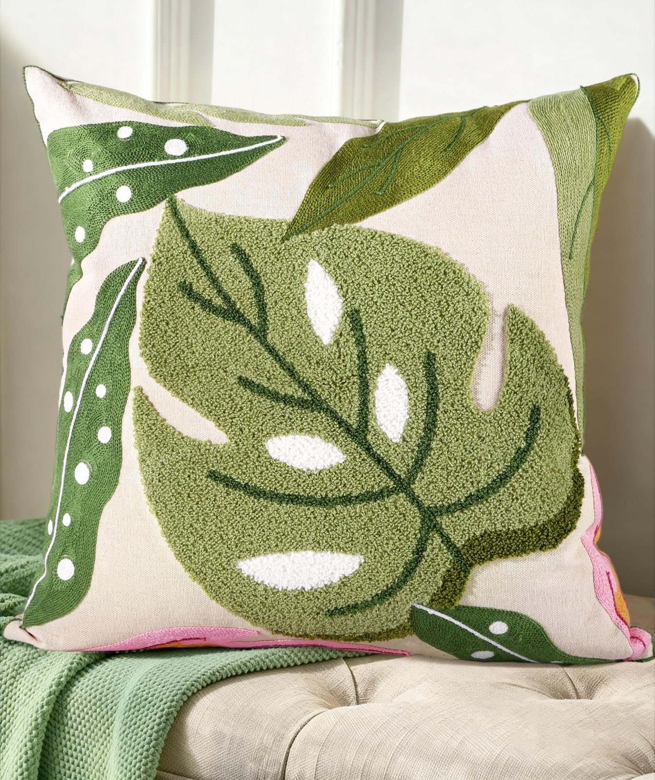 Embroidered Throw Pillow Cover - 18x18 Decorative Pillow Cover with Zipper Aesthetic Cute Design Boho Spring Summer Throw Pillowcase for Living Room Couch Sofa Bed, Flower Cats