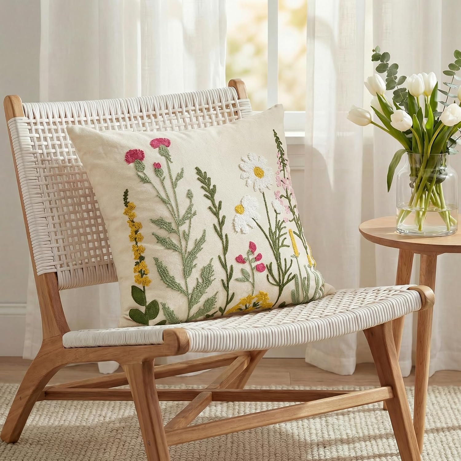 AVOIN colorlife Spring Summer Floral Daisy Embroidered Throw Pillow Covers, 18 x 18 Inch Beige Colorful Flowers Decorative Tufted Patterned Linen Cushion Case for Sofa Couch Set of 2