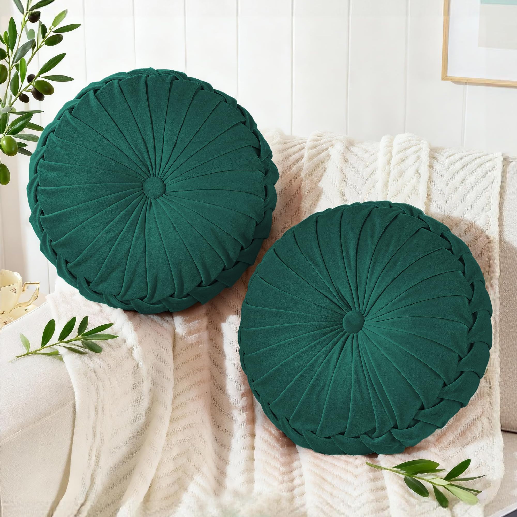 ROSE&RISY Round Pleated Velvet Throw Pillow, 1 Pack Decorative Accent Pumpkin Pillow Cushion for Couch Sofa Chair Bed Car Home Decor (14.5 Inch, Cream)