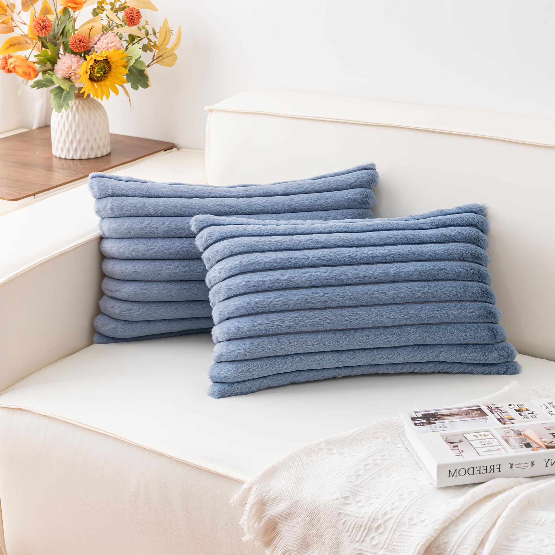 Aegero Pack of 2 Faux Fur Christmas Throw Pillow Covers 18x18 Inch, Soft Plush Striped Neutral Couch Pillow Cover, with Velvet Back Modern Home Decor for Sofa Living Room Couch Bed Cream White